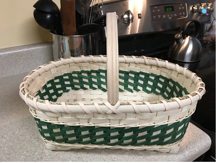 Member Katie’s basketry class